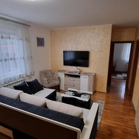 Apartamento Raven2 Železnik Exterior foto