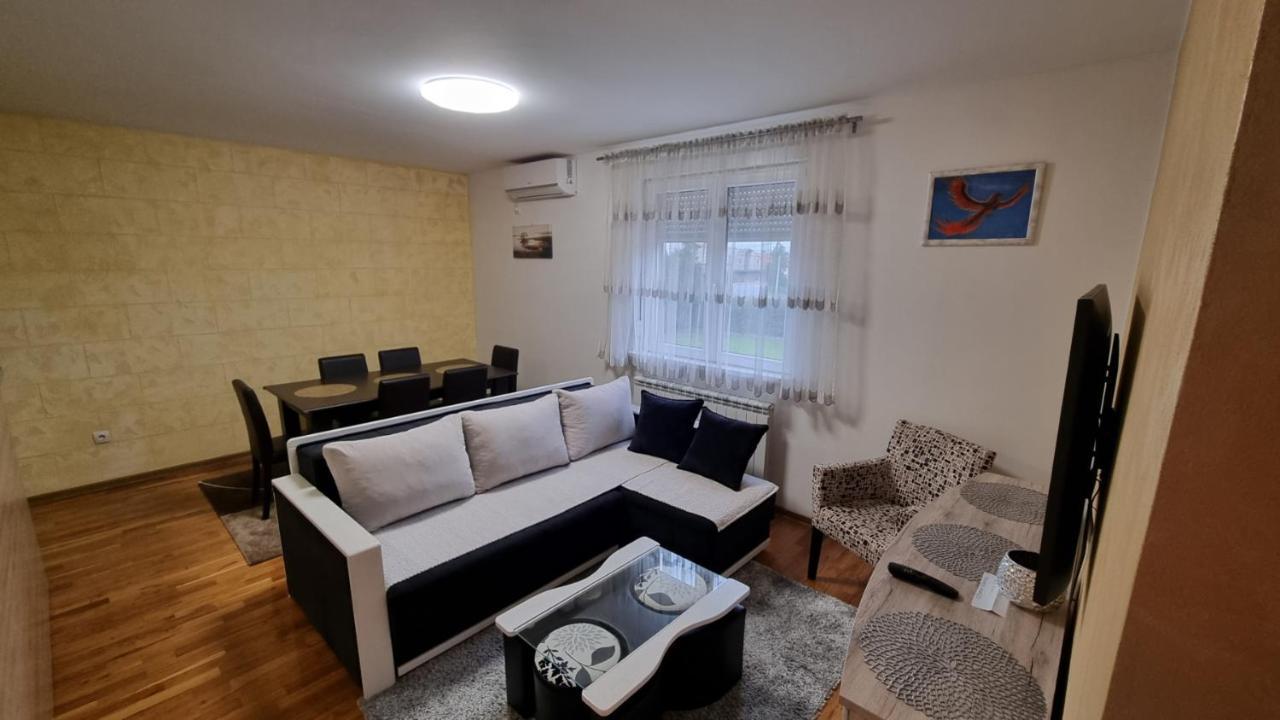 Apartamento Raven2 Železnik Exterior foto