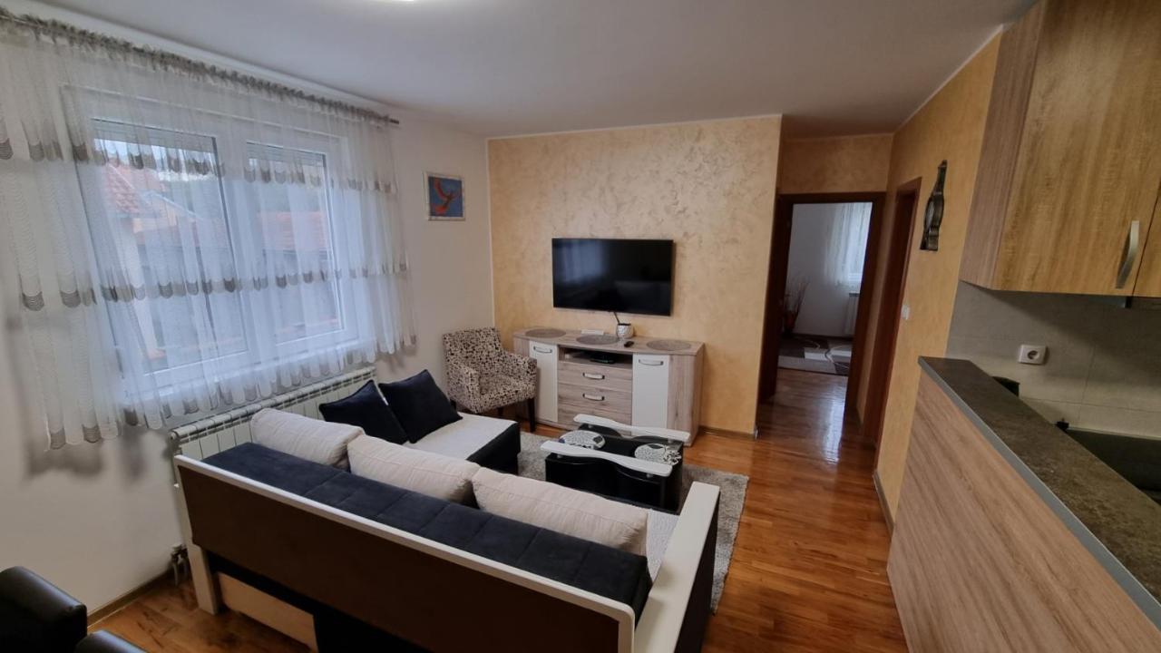 Apartamento Raven2 Železnik Exterior foto