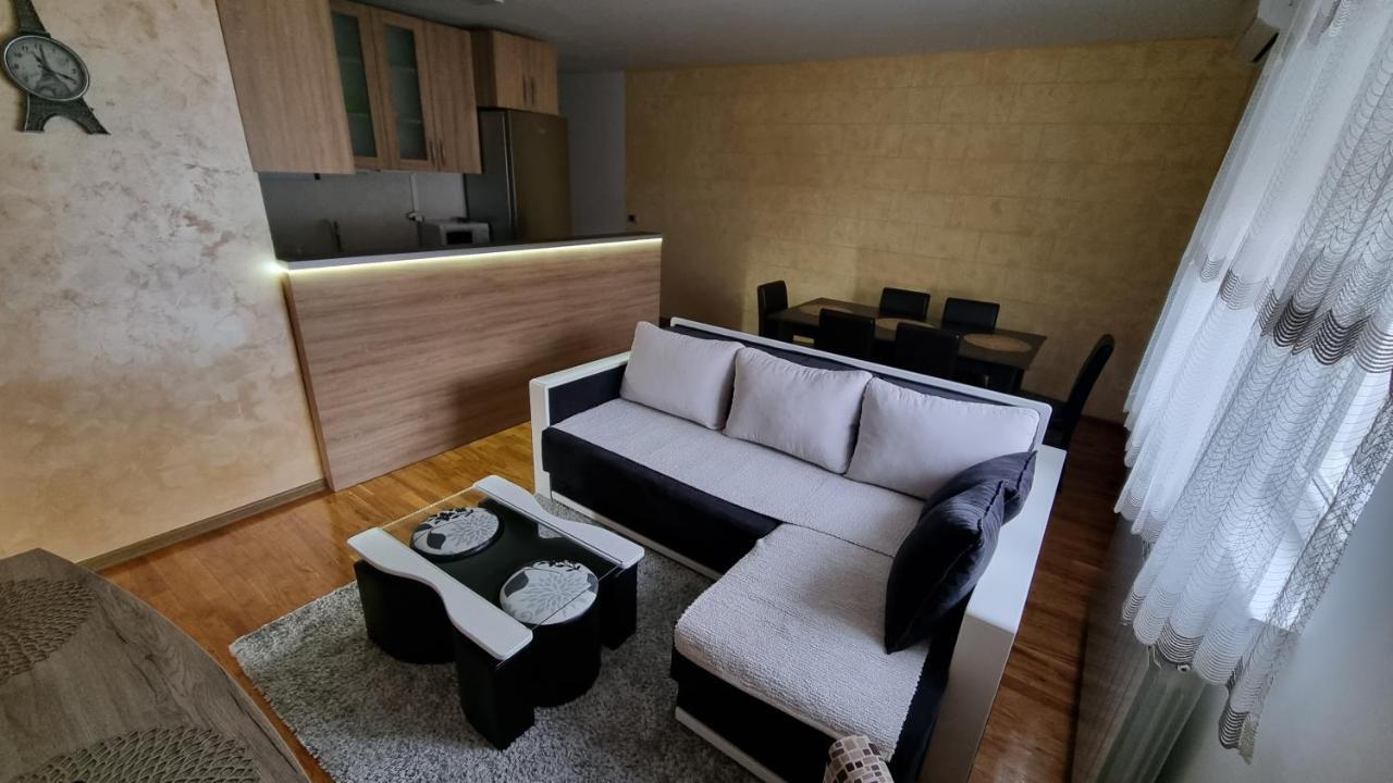 Apartamento Raven2 Železnik Exterior foto
