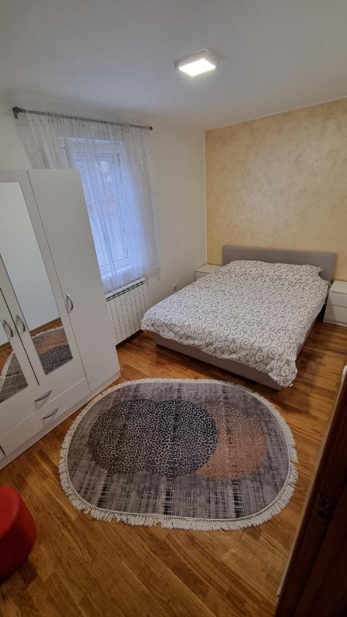 Apartamento Raven2 Železnik Exterior foto